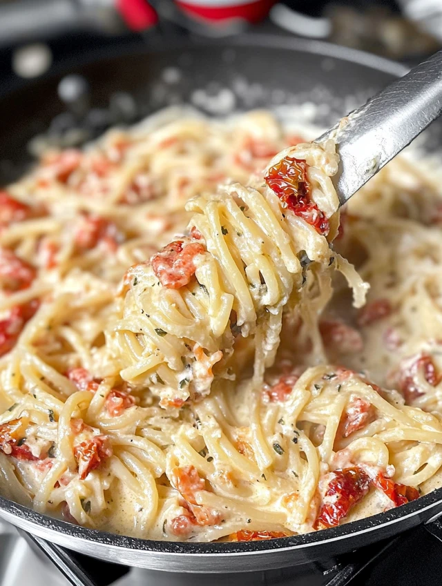 One-Pan Sun-dried Tomato Pasta
Focus Keyword: One-Pan Sun-dried Tomato Pasta
